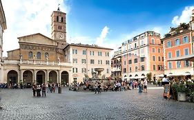 GuestHouse o Affittacamere La civetta di Trastevere